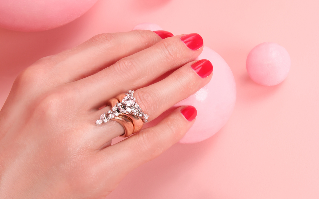 Yeprem Pink Strada ring
