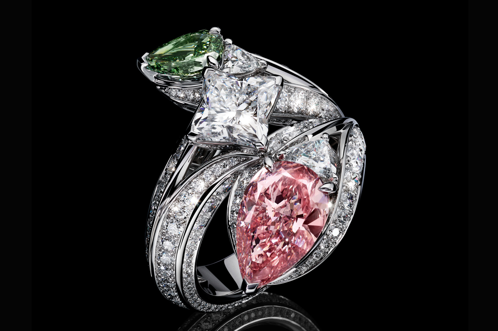 Louis Vuitton Unveils Mythica High Jewelry Collection