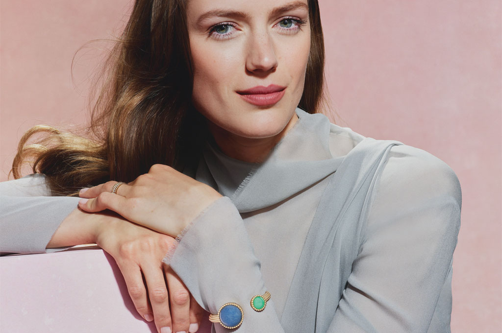 Van Cleef & Arpels presents Perlée Toi & Moi and Perlée Extraordinaire Fruits Enchantés Watch Novelties