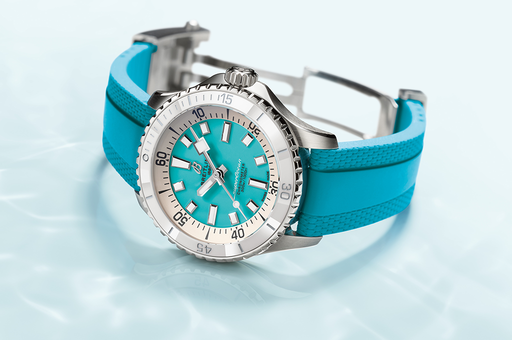 Presenting Blue Breitling Watches_EN